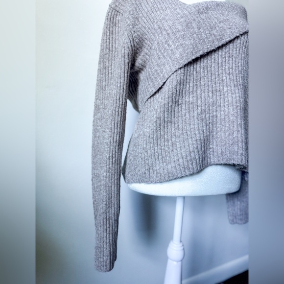 ASTR Assymetric Foldover One Shoulder Rib Sweater - Picture 10 of 12